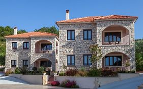 Dimitra'S Resorts